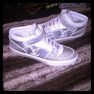 Louis Vuitton Men Sneaker